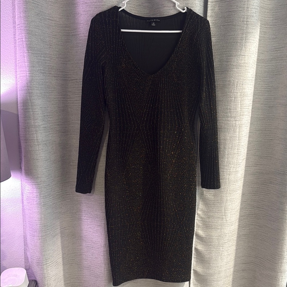 Haute Monde Black and Gold sparkles V-Neck Long Sleeve Bodycon Dress